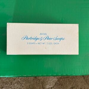 Vintage Avon Partridge & Pear Soap Set